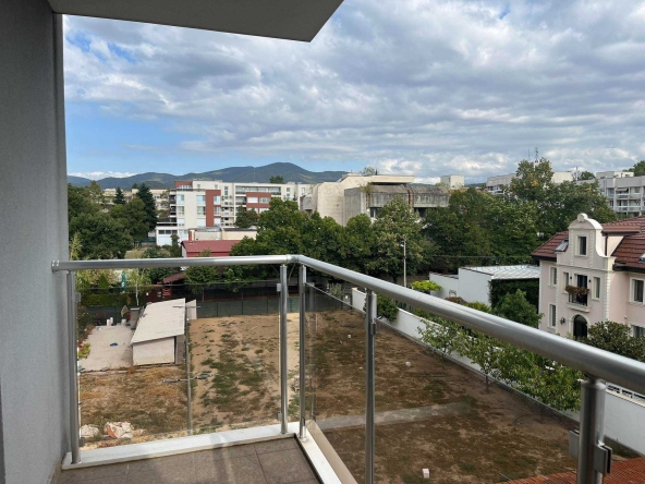 Едностаен апартамент в Хисаря - 66 кв.м за 946 €/кв.м - Снимка #1