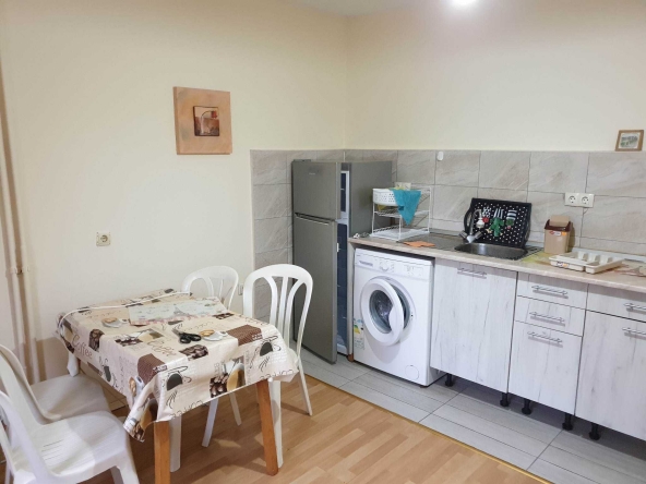 Дава се под наем Двустаен апартамент в Бургас, Братя Миладинови - 45 кв.м за 225 € - Снимка #1