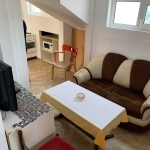 Дава се под наем Едностаен апартамент в Бургас, Център - 35 кв.м за 114.75 € - Снимка #1