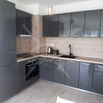 Дава се под наем Тристаен апартамент в Варна, Възраждане 3 - 90 кв.м за 600 € - Снимка #1