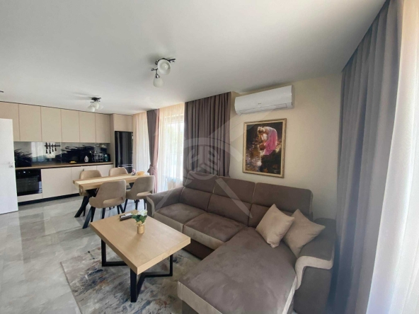 Двустаен апартамент в Пловдив, Каменица 1 - 70 кв.м за 2243 €/кв.м - Снимка #1