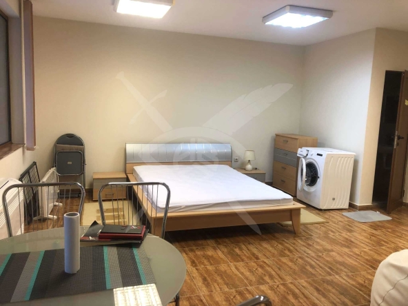 Дава се под наем Едностаен апартамент в Варна, ВИНС - 41 кв.м за 275 € - Снимка #1