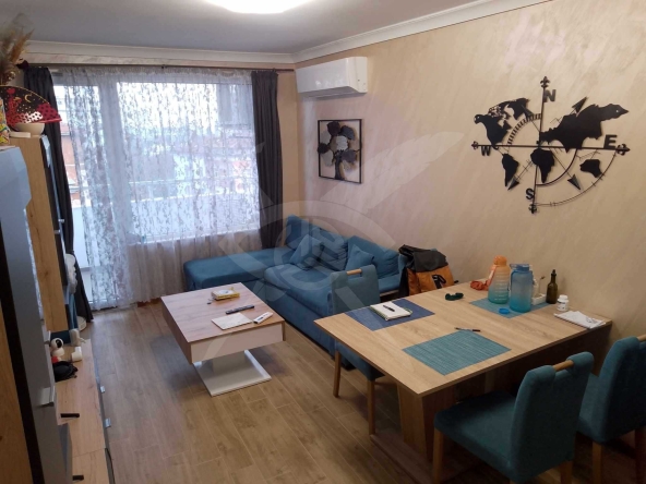 Дава се под наем Тристаен апартамент в Варна, Погреби - 95 кв.м за 700 € - Снимка #1