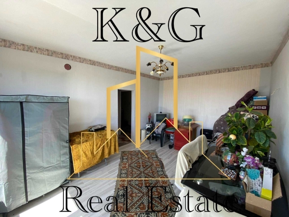 Тристаен апартамент в Разград, Орел - 70 кв.м за 693 €/кв.м - Снимка #1