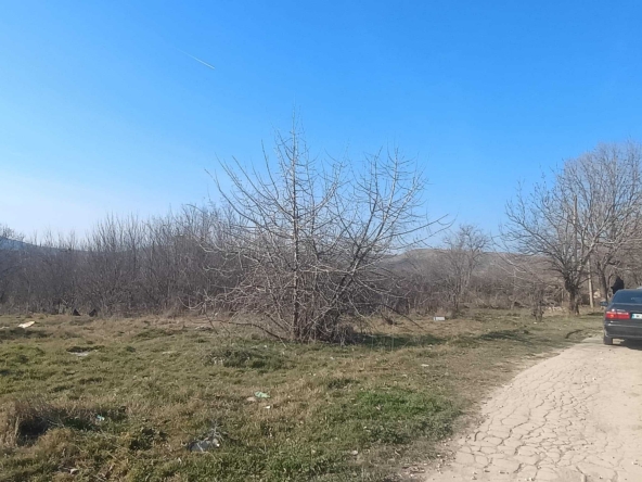 Парцел в Девня - 1426 кв.м за 13 €/кв.м - Снимка #1