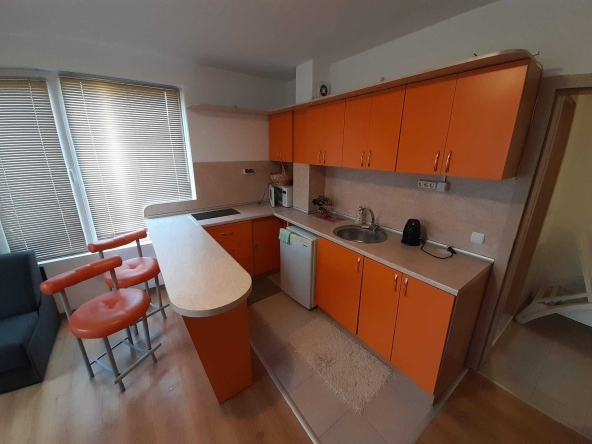 Двустаен апартамент в к.к. Слънчев бряг - 53 кв.м за 802 €/кв.м - Снимка #1