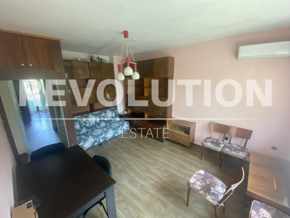 Дава се под наем Тристаен апартамент в Варна, Чайка - 70 кв.м за 350 € - Снимка #1
