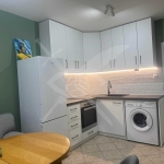 Дава се под наем Тристаен апартамент в Варна, Лятно кино Тракия - 75 кв.м за 700 € - Снимка #1