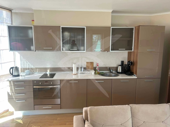 Дава се под наем Двустаен апартамент в Варна, м-т Евксиноград - 80 кв.м за 600 € - Снимка #1