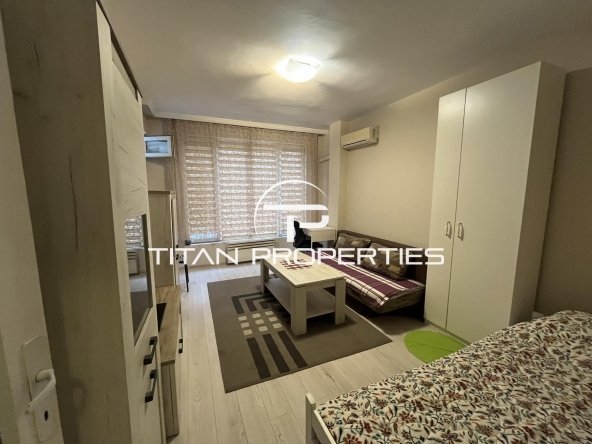 Дава се под наем Тристаен апартамент в Варна, ЖП Гара - 80 кв.м за 550 € - Снимка #1