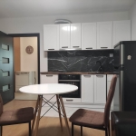 Дава се под наем Двустаен апартамент в Пловдив, Център - 72 кв.м за 408 € - Снимка #1