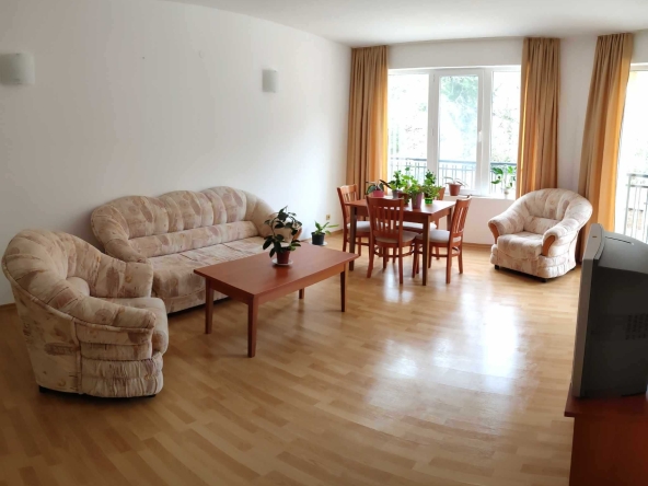 Двустаен апартамент в к.к. Златни пясъци - 72 кв.м за 1112 €/кв.м - Снимка #1