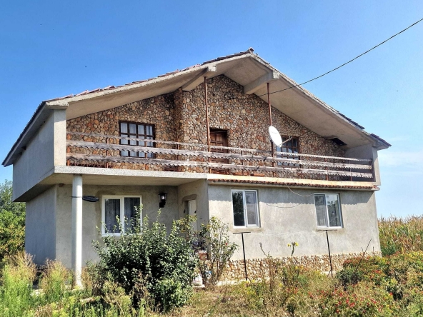 Къща в с. Крупен, Област Добрич - 160 кв.м за 255 €/кв.м - Снимка #1