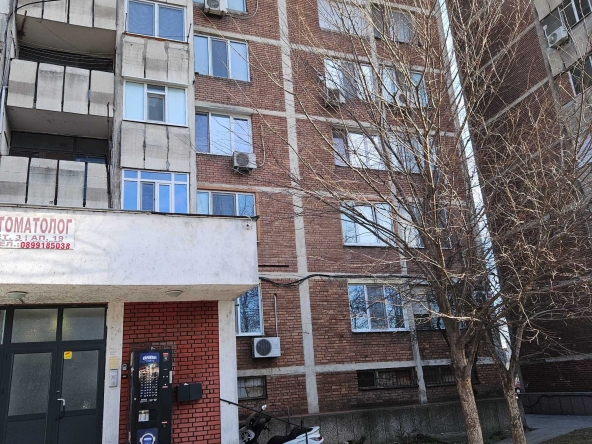 Едностаен апартамент в Пловдив, Каменица 1 - 44 кв.м за 1273 €/кв.м - Снимка #1