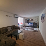 Дава се под наем Четиристаен апартамент в София, Малинова долина - 140 кв.м за 900 € - Снимка #1