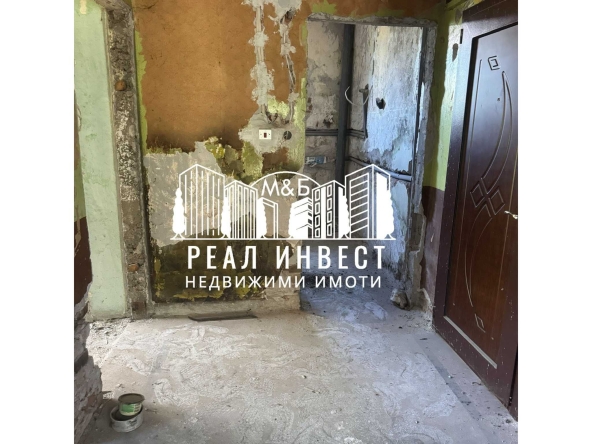 Четиристаен апартамент в Димитровград - 100 кв.м за 867 €/кв.м - Снимка #1