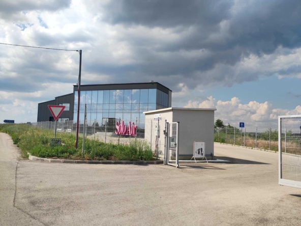 Парцел в Шумен, Пазара - 8491 кв.м за 5 €/кв.м - Снимка #1