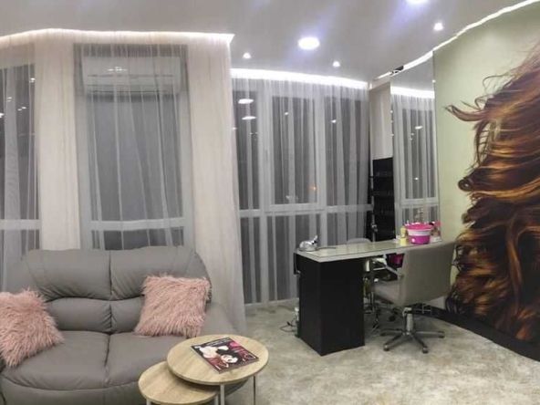 Дава се под наем  в Пловдив, Кючук Париж -  кв.м за 85000 € - Снимка #1