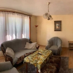 Дава се под наем Двустаен апартамент в Бургас, Възраждане - 85 кв.м за 178.5 € - Снимка #1