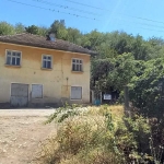 Къща в с. Горни Вадин, Област Враца - 160 кв.м за 106 €/кв.м - Снимка #1