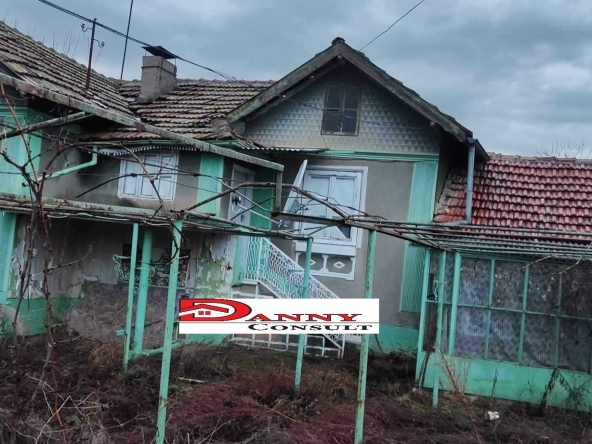 Къща в с. Долна Липница, Област Велико Търново - 110 кв.м за 136 €/кв.м - Снимка #1