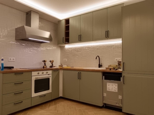 Дава се под наем Тристаен апартамент в София, Център - 90 кв.м за 1580 € - Снимка #1