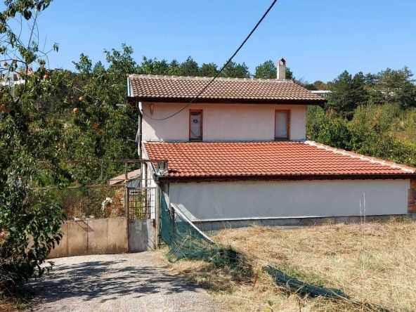 Къща в Хасково, Куба - 100 кв.м за 1018 €/кв.м - Снимка #1