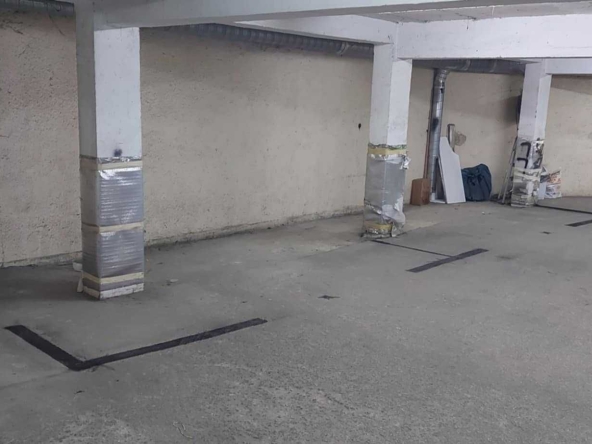 Гараж / Паркомясто в Варна, Лятно кино Тракия - 11 кв.м за 1546 €/кв.м - Снимка #1