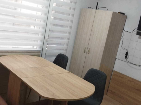 Дава се под наем Едностаен апартамент в Бургас, Братя Миладинови - 30 кв.м за 125 € - Снимка #1