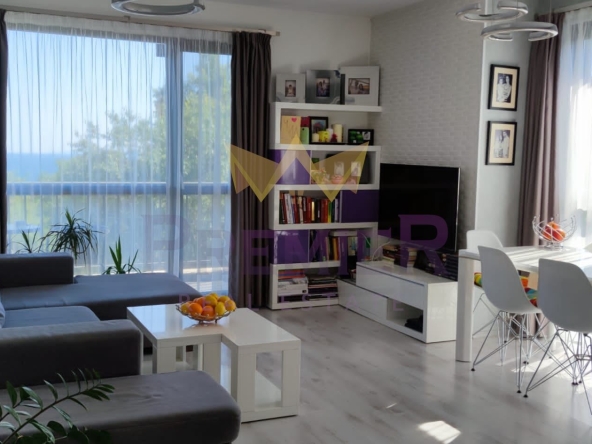 Тристаен апартамент в Варна, м-т Траката - 116 кв.м за 2242 €/кв.м - Снимка #1