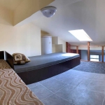 Дава се под наем Мезонет в Бургас, Център - 30 кв.м за 255 € - Снимка #1