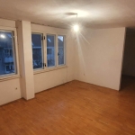 Дава се под наем Тристаен апартамент в Бургас, Център - 115 кв.м за 331.5 € - Снимка #1