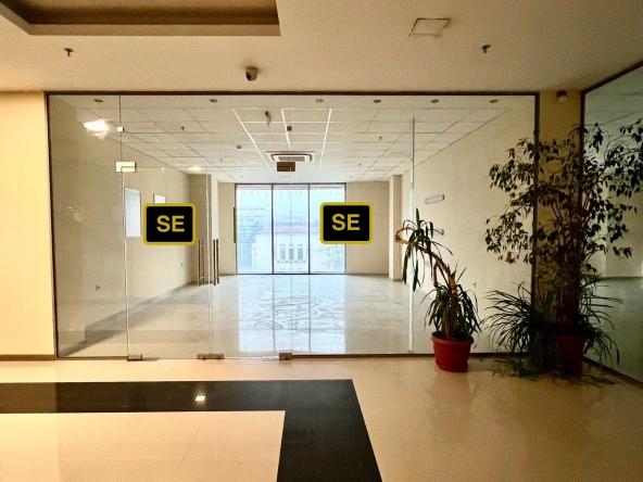 Офис в Велико Търново, Център - 50 кв.м за 4800 €/кв.м - Снимка #1