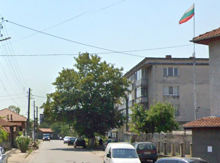 Двустаен апартамент в Ихтиман - 72 кв.м за 566 €/кв.м - Снимка #1