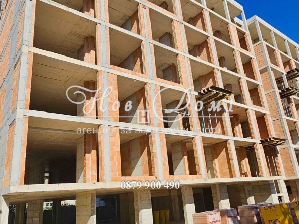 Двустаен апартамент в Варна, Аспарухово - 72 кв.м за 1216 €/кв.м - Снимка #1