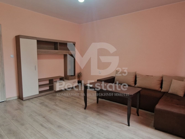 Дава се под наем Етаж от къща в Пловдив, Христо Смирненски - 95 кв.м за 398.82 € - Снимка #1