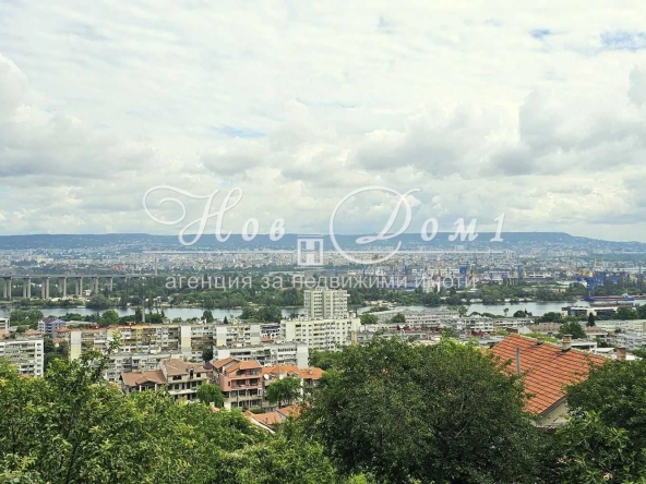 Двустаен апартамент в Варна, Аспарухово - 52 кв.м за 1385 €/кв.м - Снимка #1