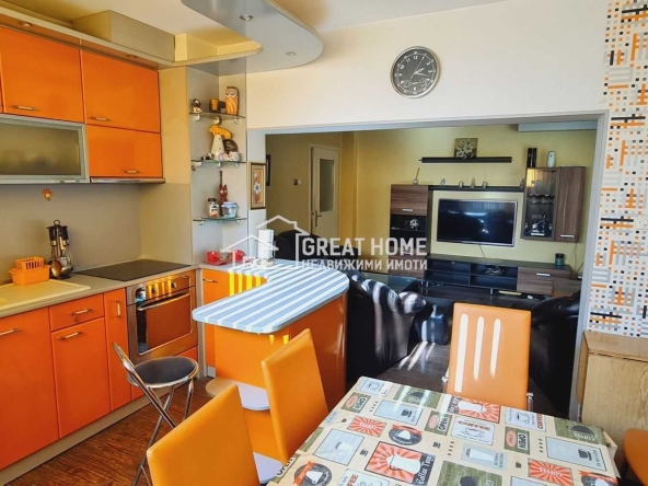 Къща в Търговище, Център - 100 кв.м за 1224 €/кв.м - Снимка #1