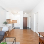 Тристаен апартамент в Пловдив, Южен - 99 кв.м за 696 €/кв.м - Снимка #1