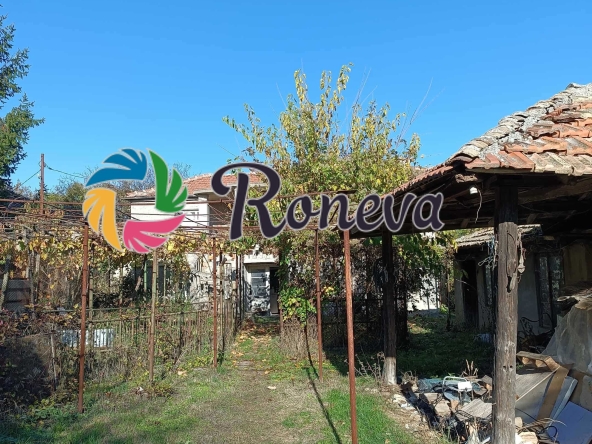 Къща в с. Климентово, Област Варна - 80 кв.м за 925 €/кв.м - Снимка #1