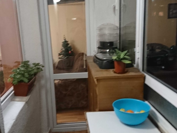 Дава се под наем Тристаен апартамент в София, Овча купел - 80 кв.м за 518.67 € - Снимка #1