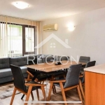 Дава се под наем Тристаен апартамент в Варна, Окръжна болница - 105 кв.м за 800 € - Снимка #1