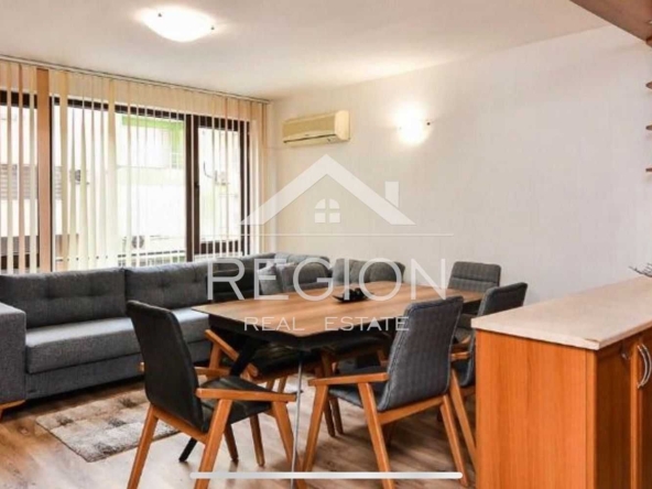 Дава се под наем Тристаен апартамент в Варна, Окръжна болница - 105 кв.м за 800 € - Снимка #1