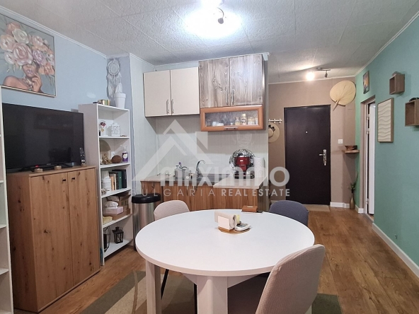 Двустаен апартамент в Варна, Владислав Варненчик - 43 кв.м за 2370 €/кв.м - Снимка #1