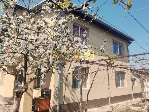 Къща в Варна, м-т Боровец - юг - 253 кв.м за 882 €/кв.м - Снимка #1