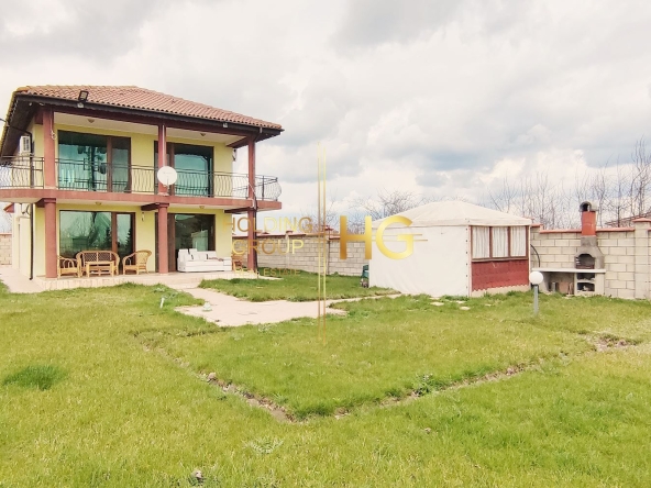 Къща в с. Топола, Област Добрич - 196 кв.м за 863 €/кв.м - Снимка #1