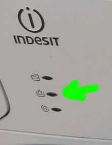 Дава се под наем Едностаен апартамент в Благоевград, Еленово 2 - 24 кв.м за 132.6 € - Снимка #1