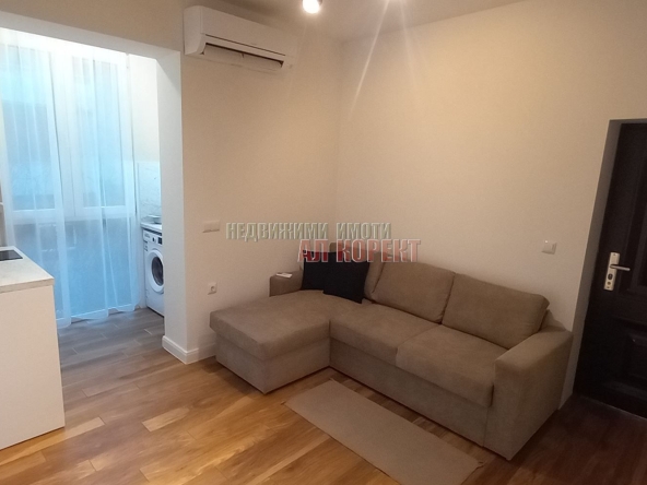 Дава се под наем Двустаен апартамент в Варна, ВИНС - 40 кв.м за 510 € - Снимка #1