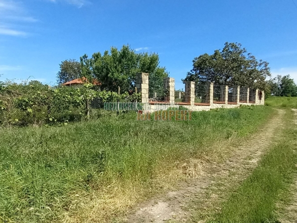 Парцел в с. Добрина, Област Варна - 1150 кв.м за 15 €/кв.м - Снимка #1