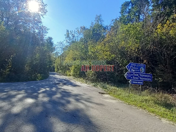 Парцел в Варна, м-т Ракитника - 4990 кв.м за 9 €/кв.м - Снимка #1